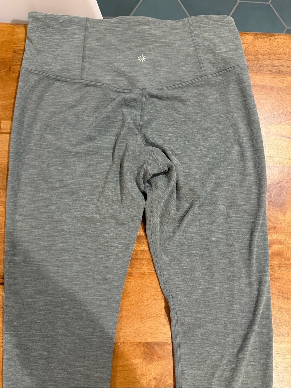 Athleta Elation Over the Heel Tight Women's Leggings in Sage Green Size Large - Picture 5 of 7